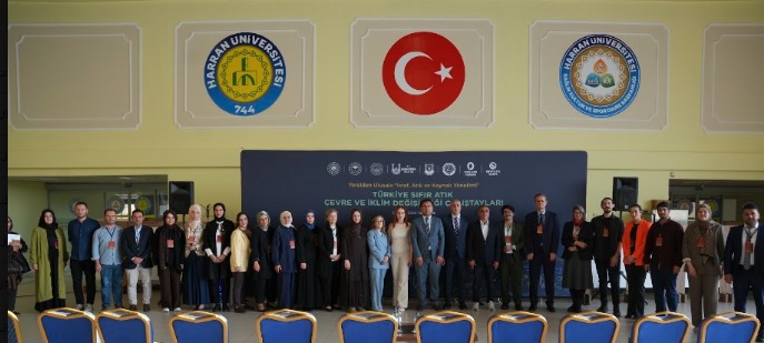 Bölümümüz Öğretim Üyesi Sıfır Atık Çalıştayı’nda Moderatör Olarak Görev Aldı